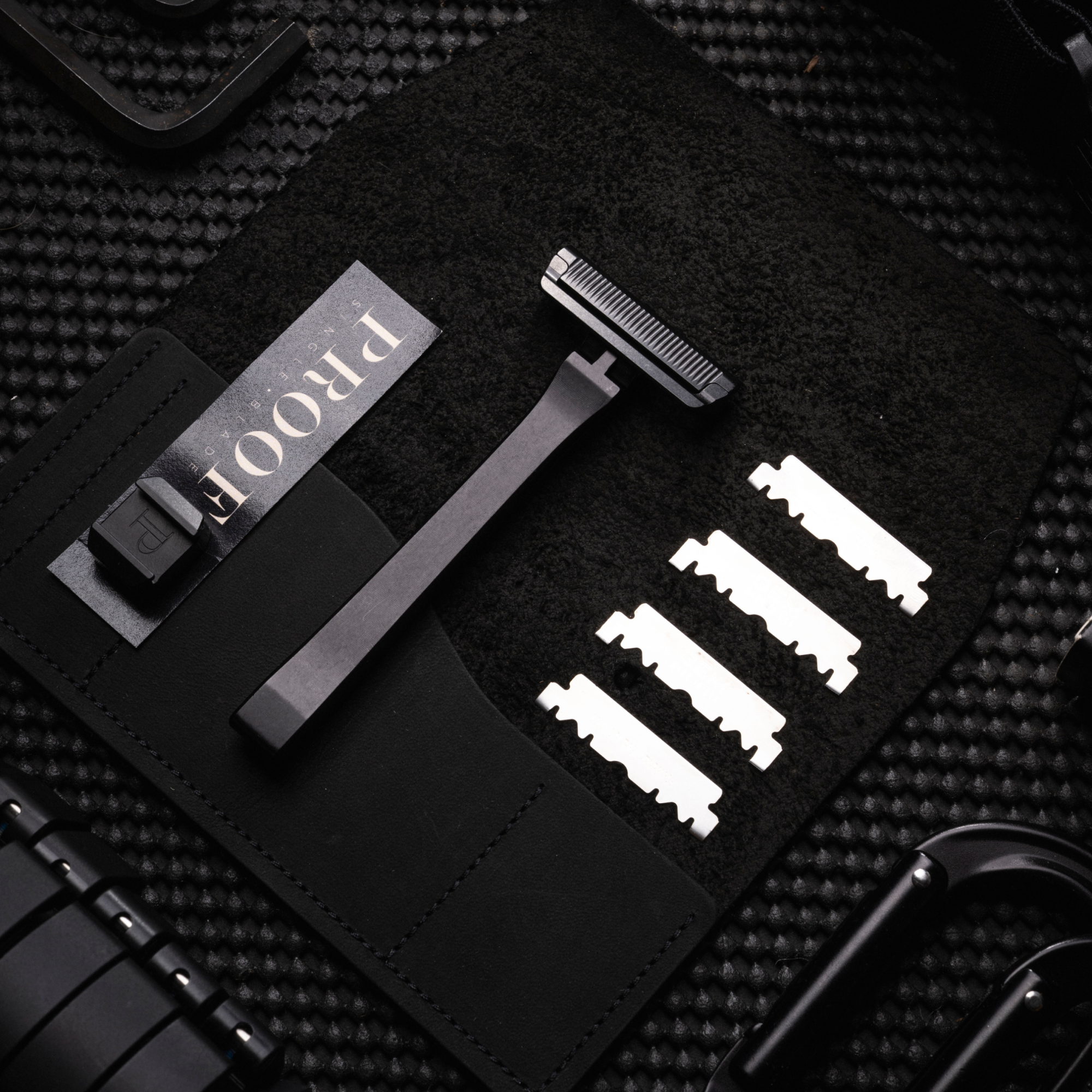 Select Razor Black Edition