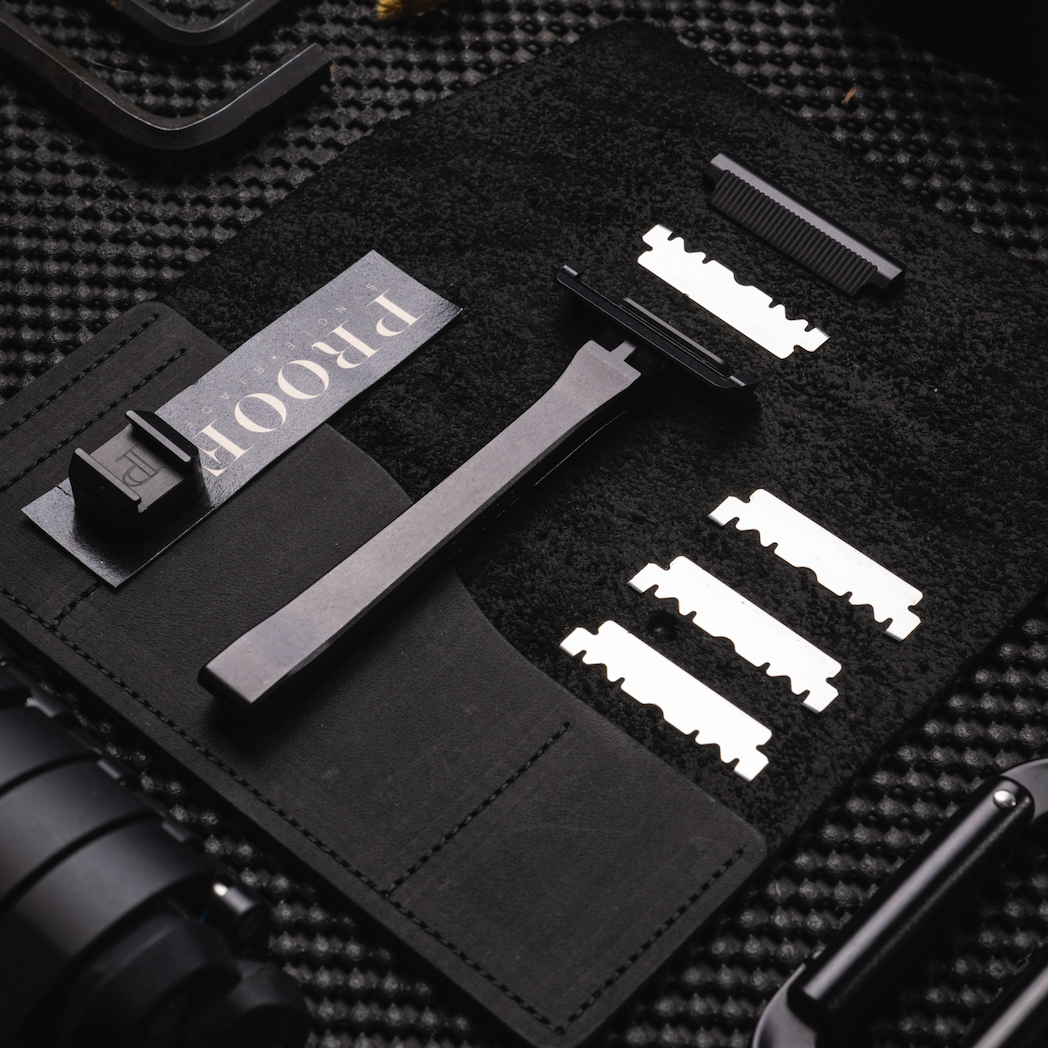 Select Razor Black Edition